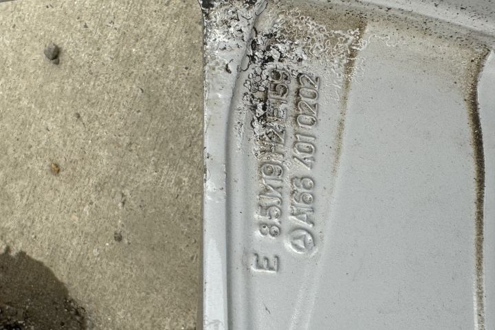 Jante cu anvelope 255/50/R19 Pirelli Scorpions  8.5Jx19 ET59 Mercedes