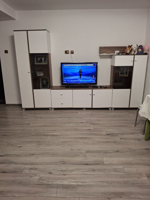 Vând casa cu 375metri renovata  noua cu toate condițiile