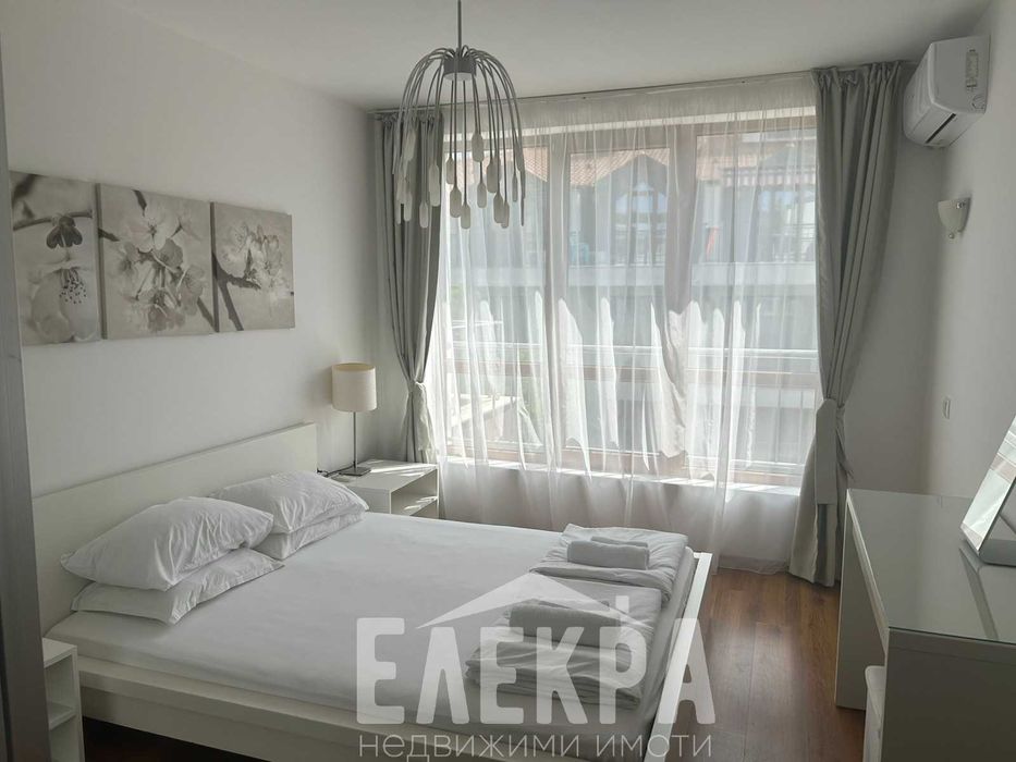 Продава се Двустаен апартамент в Варна, Център - 137 кв.м за 672 €/кв.м - Снимка #7