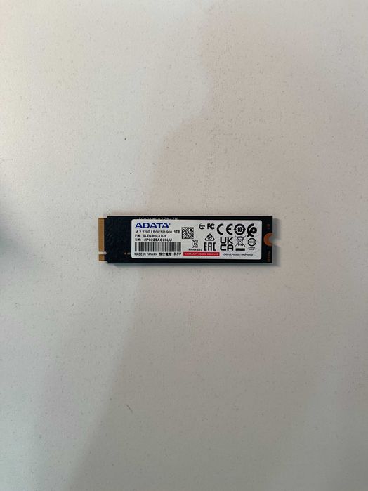 SSD ADATA Legend 900 - 1 TB