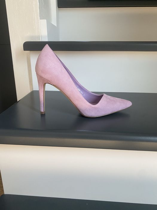 Vand pantofi stiletto noi, marimea 37