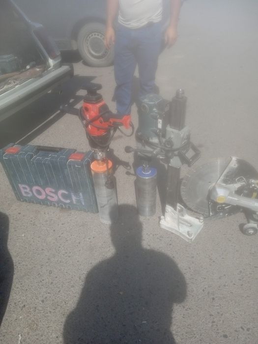 Перфаратор хизматлари Алмазное каронка Бетон бузиш хизматлари.