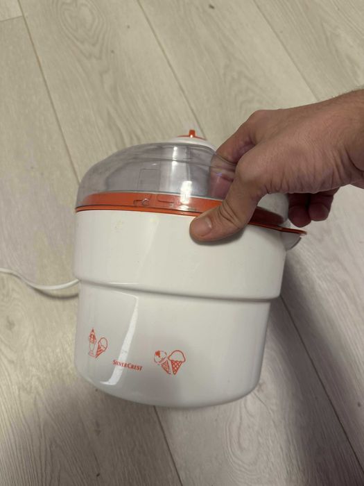 Aparat de facut inghetata Silvercrest