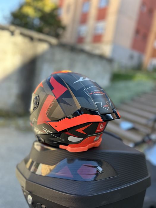 MT Helmets Thunder 4 sv