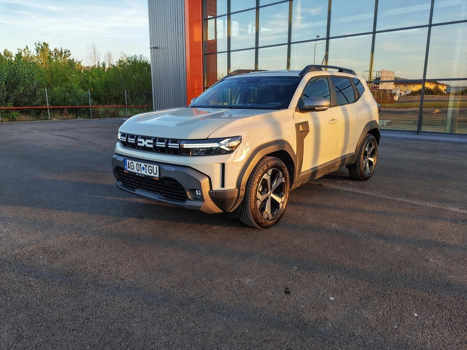 Dacia Duster 3 FULL HIBRID