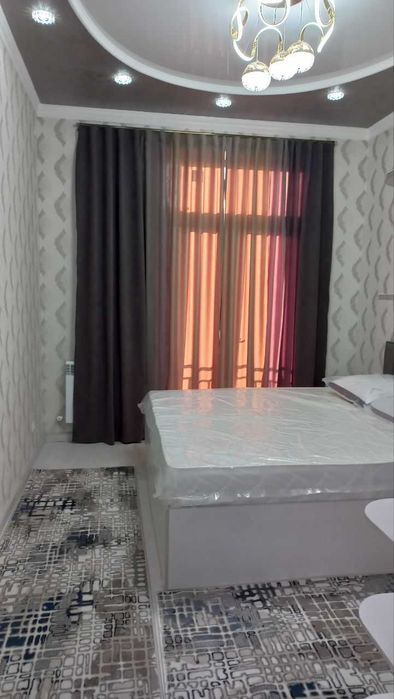 Продаю 2 /5 /5 новостройка метро ОЛМОС.