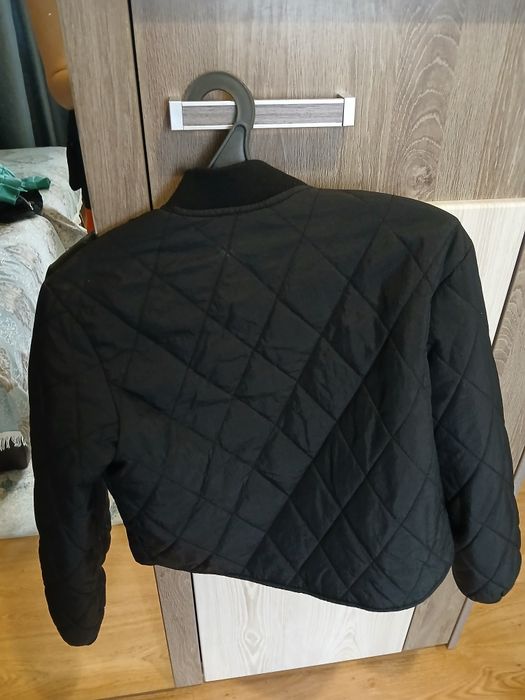 Продаю осенний куртку