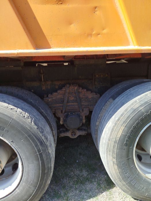 Продам грузовой автомобиль