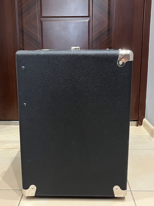 Fender Rumble 40 V3 Бас комбо