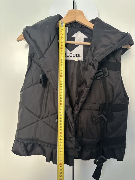 Черен елек BeCOOL