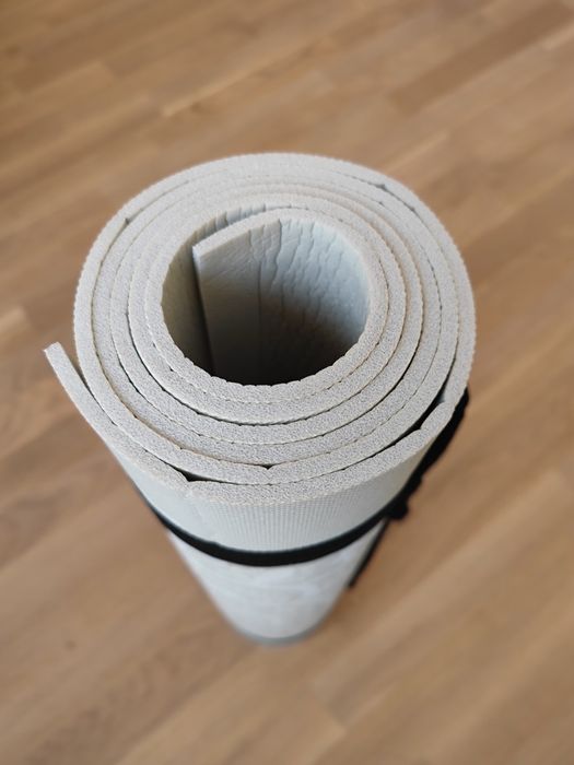 Постелка за йога / пилатес