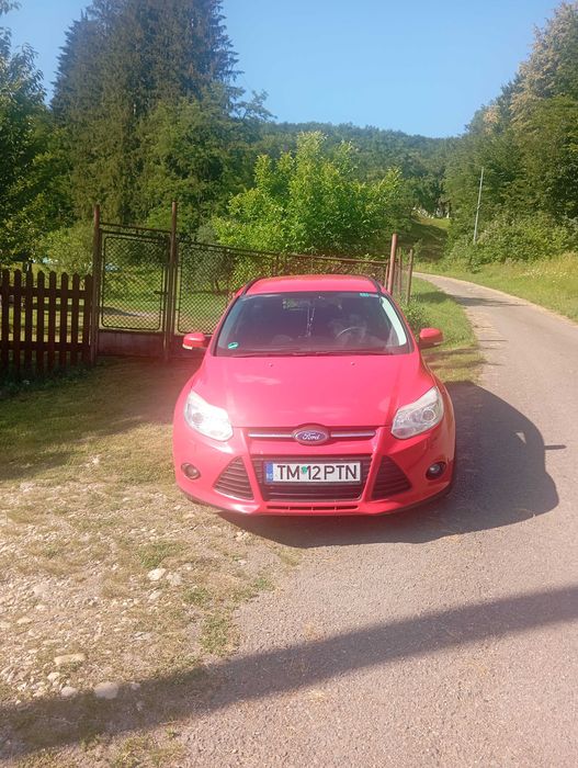 Vând Ford Focus motor 1.6