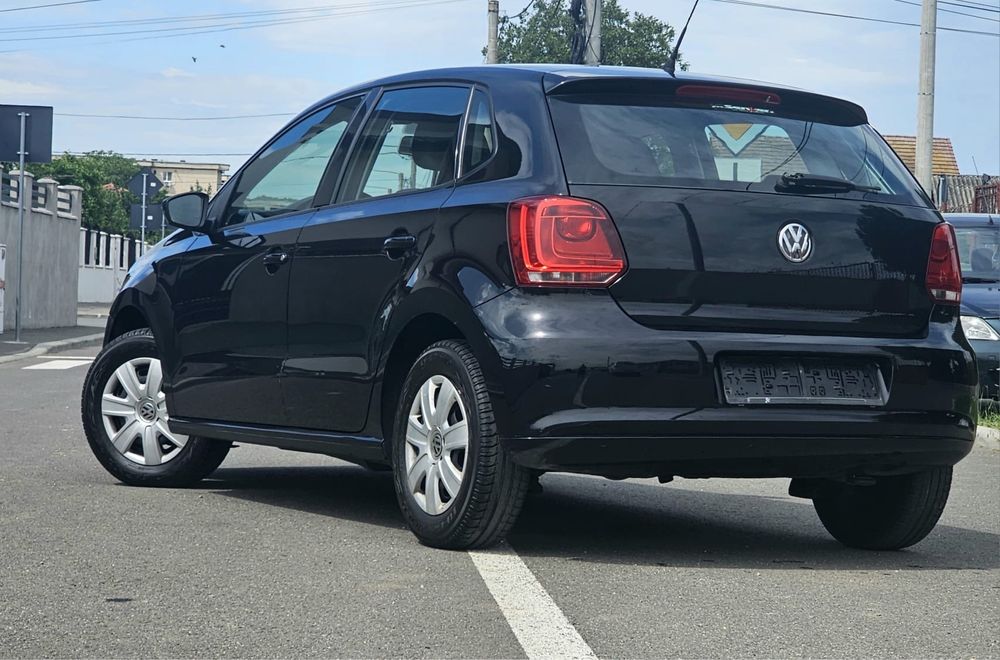 VOLKSWAGEN Polo 2015 — imagine 4