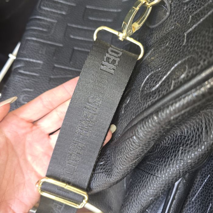 Steve madden кожен сак нов