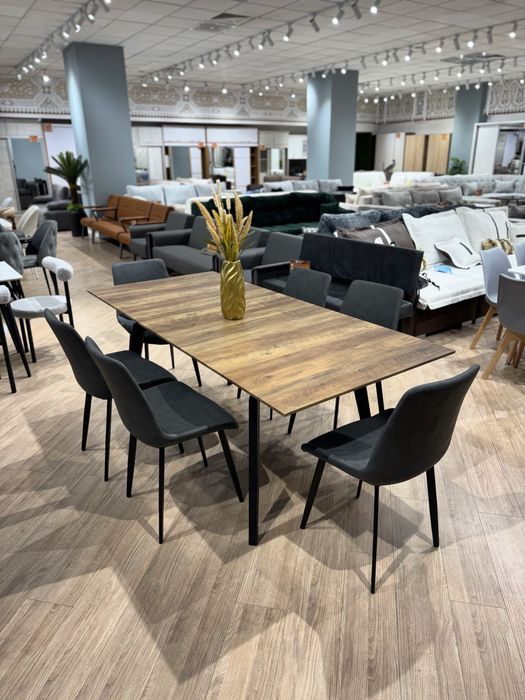 Стол и 6 стула для гостиной