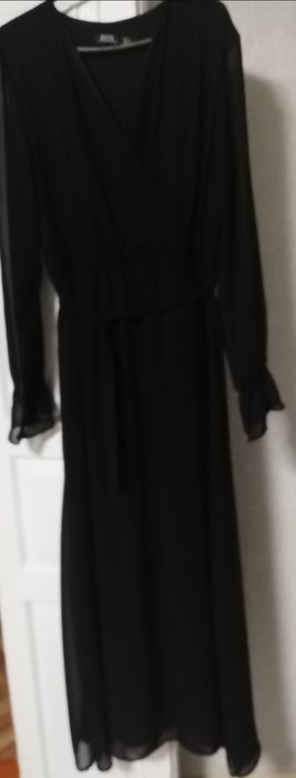 Продаётся женское платье