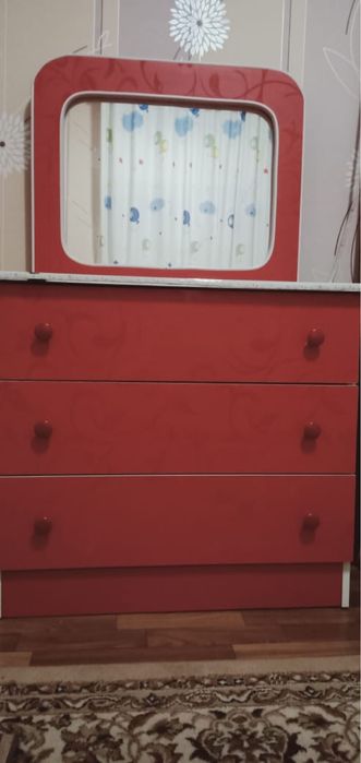 комод,мебель для спальни