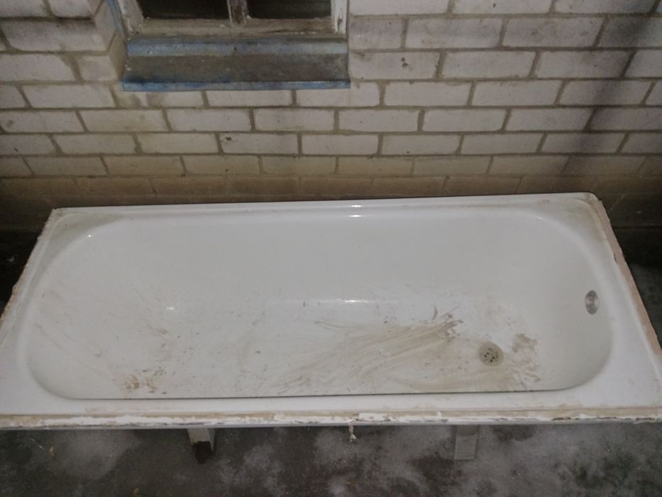 Продам ванну стальную