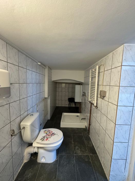 Vând apartament central