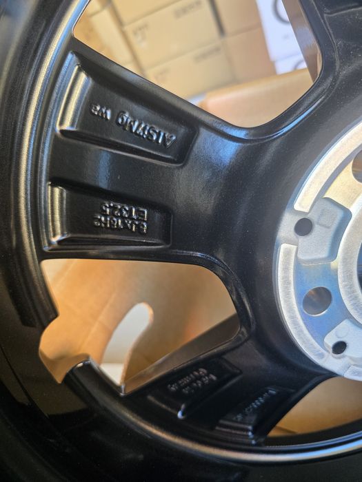 Jante de aliaj originale pentru Mercedes pe 18