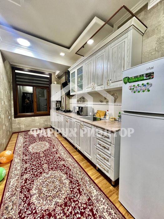 Паркентская  2/2/7  66 м2