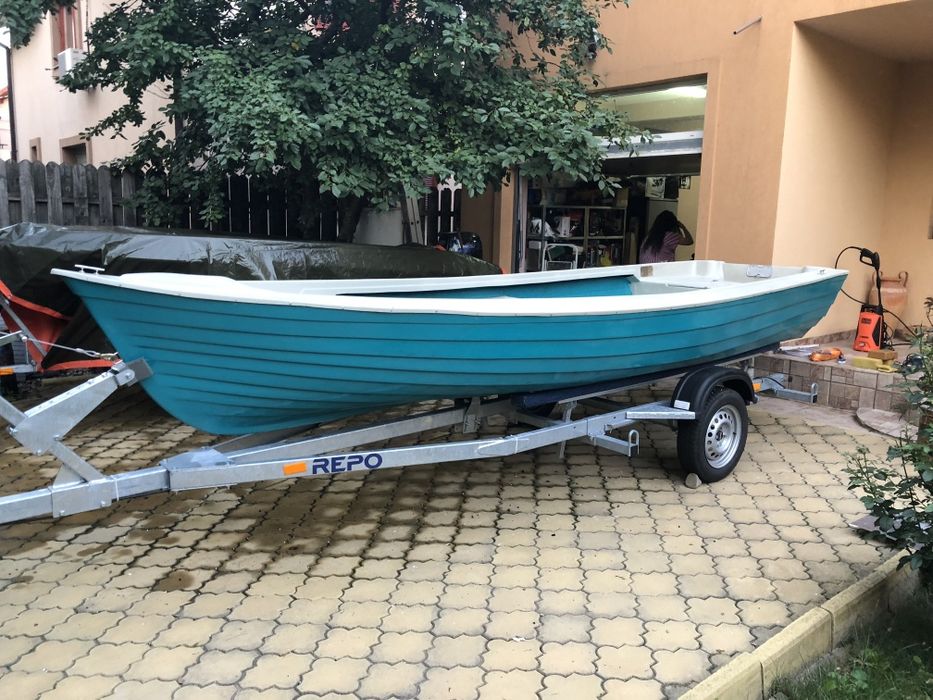 Barci noi de pescuit si agrement model Delta 500, productie 2025