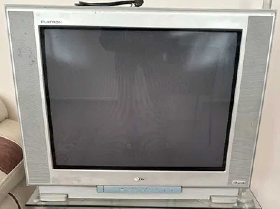 LED ЖК телевизор Samsung