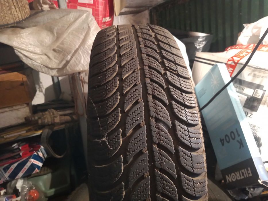 Автомобилни гуми 175/70/14 - DEBICA , KUMHO , FULDA , PNEUMAT