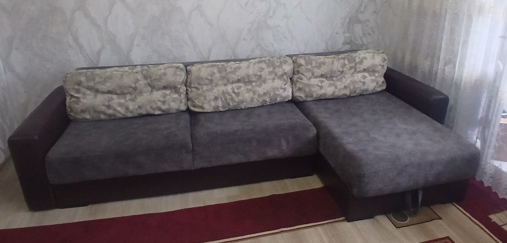 Продам угловой диван