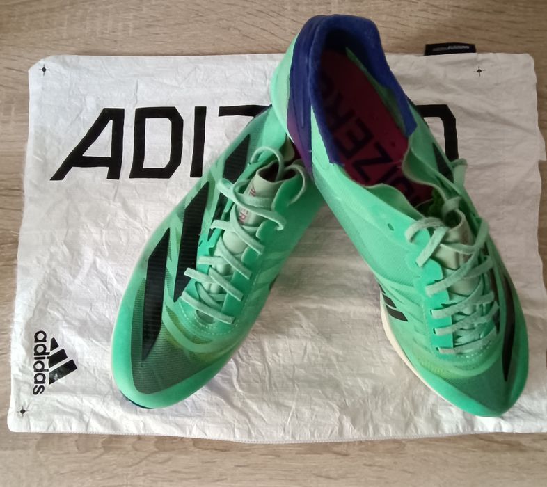Cuie/crampoane atletism Adidas / Adizero  SP2 mărimea 42 ( 2/3 ).