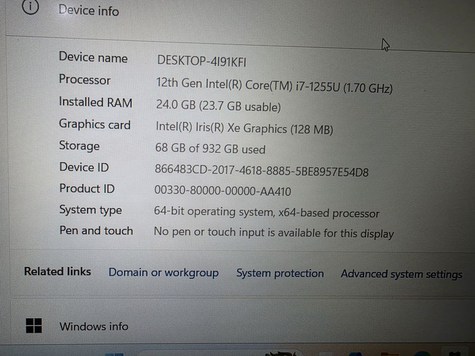 Laptop 15.6" Dell Vostro 3520 i7-1255U 24GB Ram 1T SSD