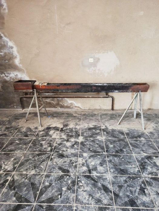 Распродажа мебели из кафе