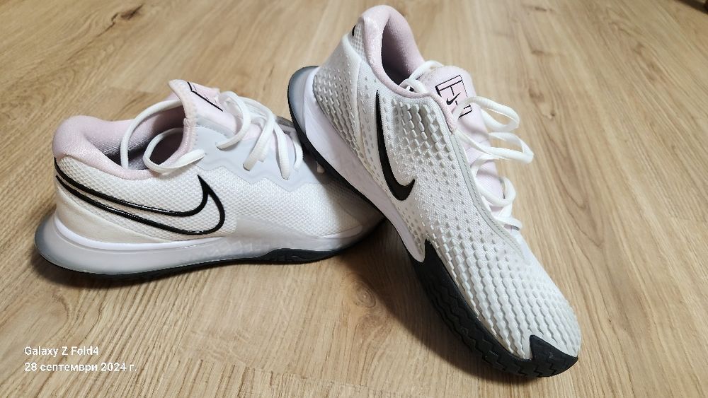 Nike Air Zoom Vapor 38 маратонки...