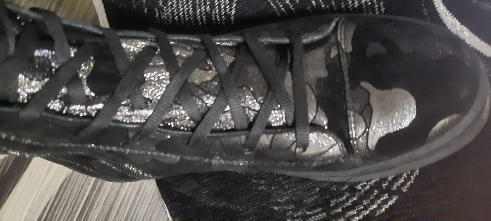 Дамски боти от естествен велур