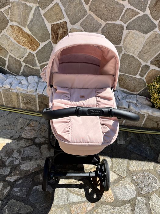 Бебешка количка Cam