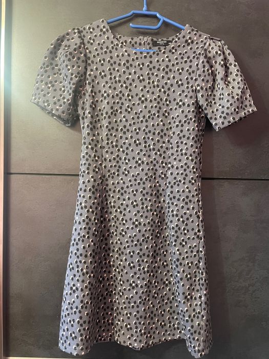 Vand rochie Reserved XS