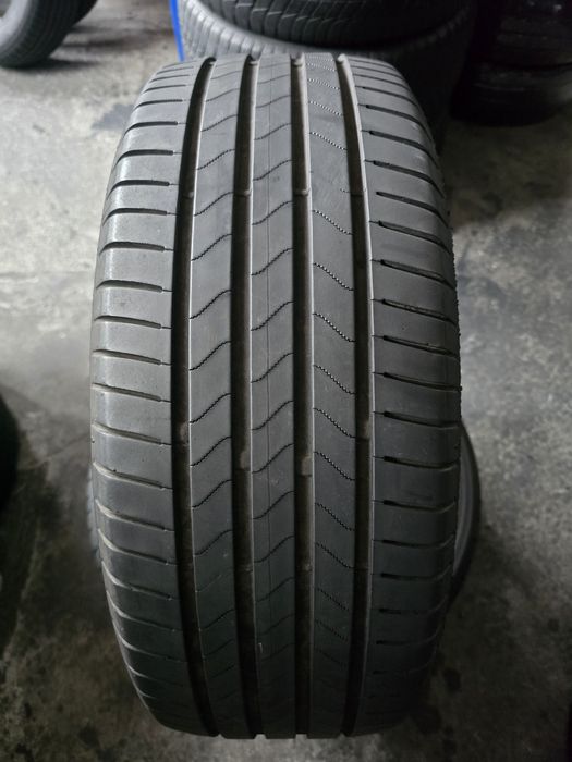 Bridgestone 215/55 R17 98W vară