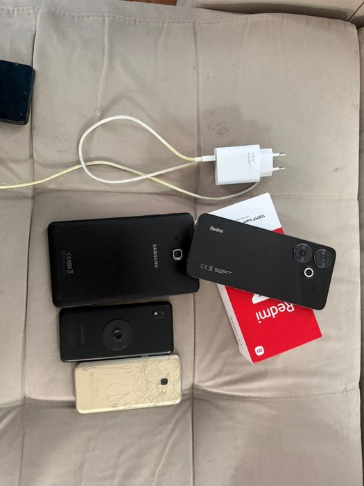 REDMI 13 с запчастями