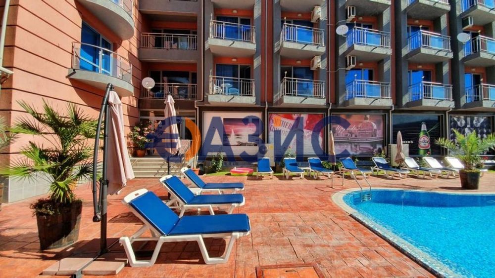 Продава се Двустаен апартамент в к.к. Слънчев бряг - 99 кв.м за 1144 €/кв.м - Снимка #11