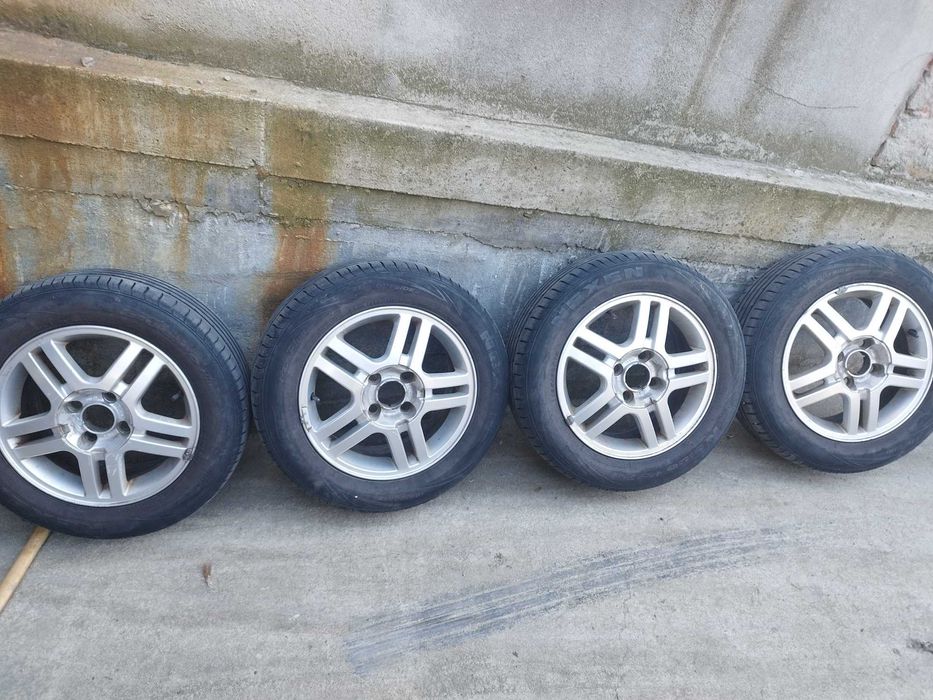 Vand set jenti originale Ford de 15 "