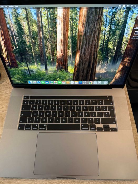 MacBook Pro 16” 2019 | i7 | 32GB RAM | 512GB SSD | Radeon Pro
