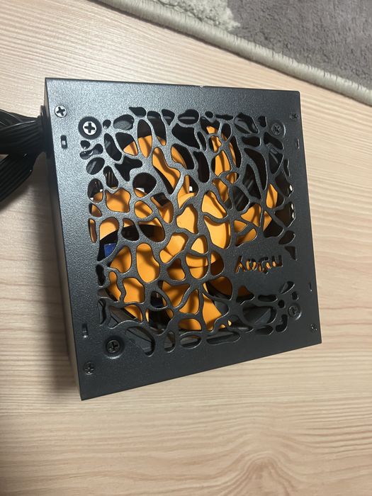 Sursa njoy synergy 500w