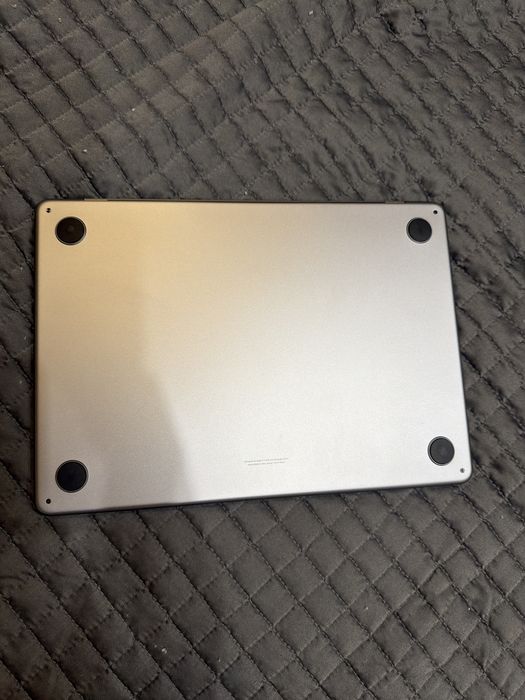 Продаю MacBook Air 13 в отличном состоянии