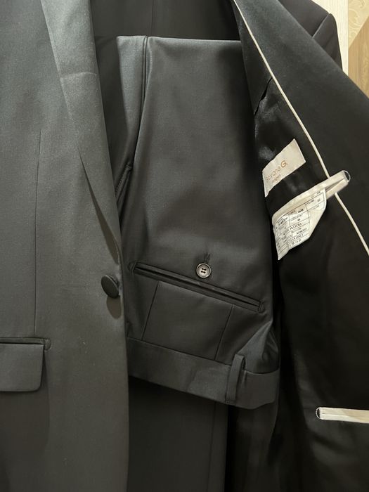 Смокинг от Giovane Gentile