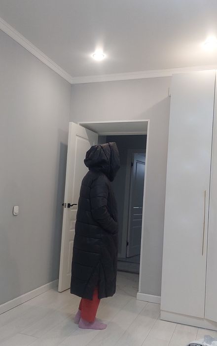 Продам пуховик Буттон фирма