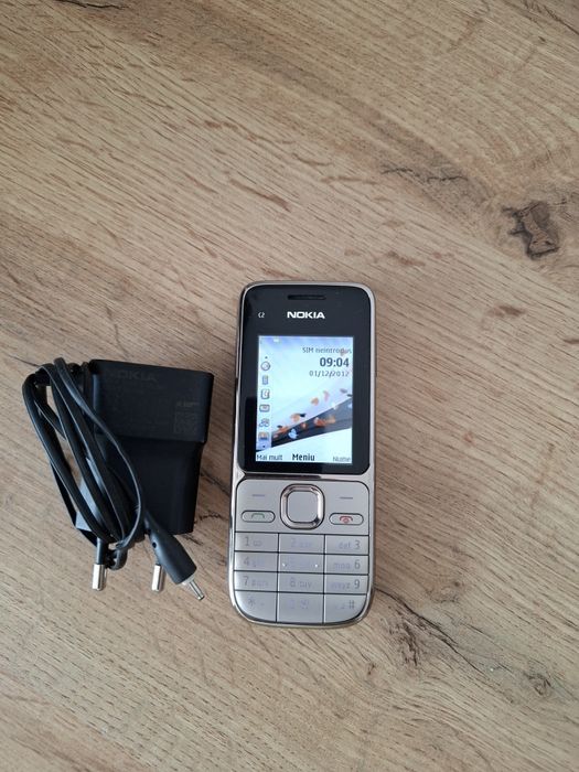 Nokia C2 01 liber de rețea, aspect impecabil
