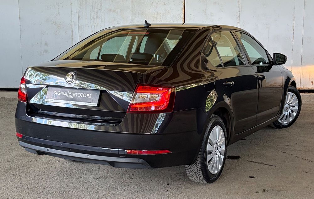 Skoda Octavia 1.6 TDI DSG - TVA DEDUCTIBIL - Rate pe loc doar cu buletinul -