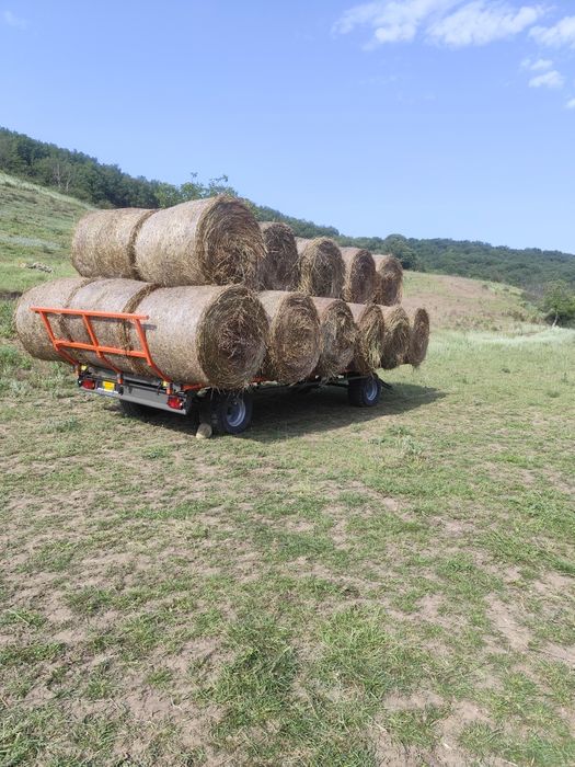 Vand baloti de lucerna