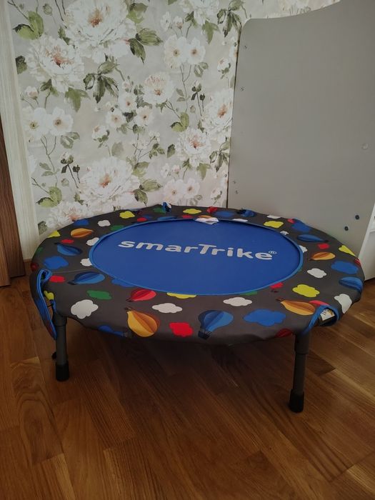 Детски батут за игра-трамплин 3в1 Smart Trike 90см