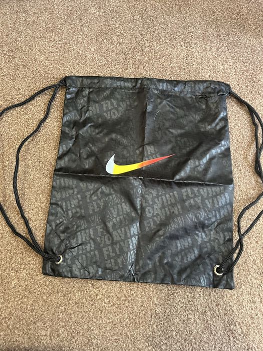 Nike бутонки mercurial superfly чисто нови размре 42 с подарък мешка